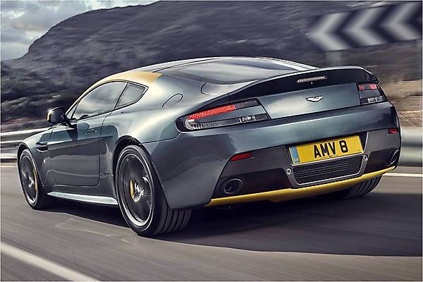 Видео Aston Martin V8 Vantage N430
