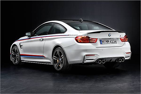 Видео BMW M4 M Performance