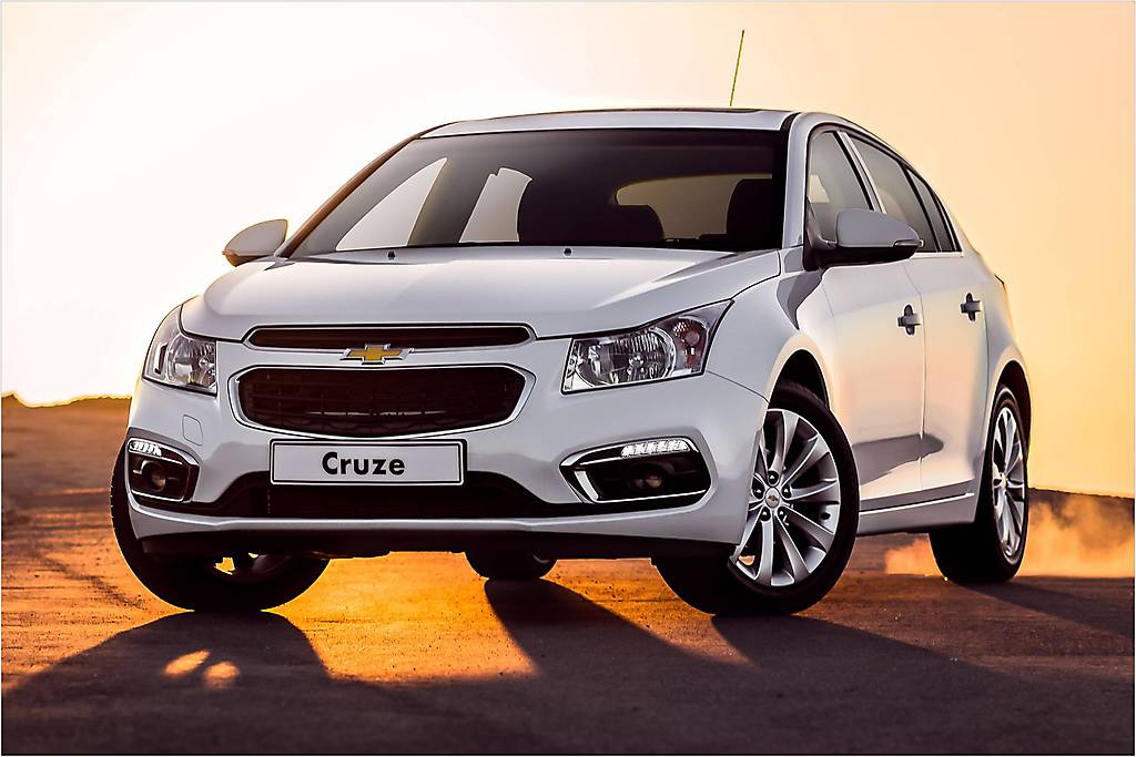 Обзор тест-драйва: Chevrolet Cruze 2016