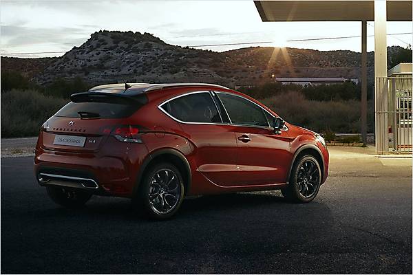 DS 4 Crossback, 600x400px, img-2