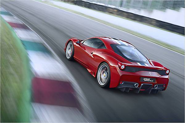 Видео Ferrari 458 Speciale