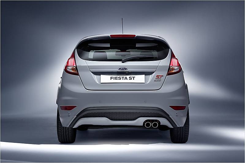 Ford Fiesta ST200, 800x533px, img-3