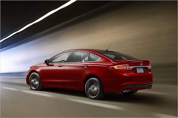 Ford Fusion Sport, 600x400px, img-2