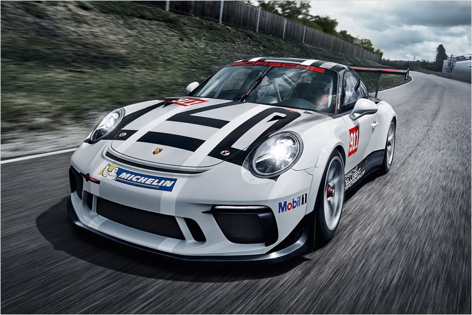 Porsche 911 GT3 Cup, 1600x1067px, img-1