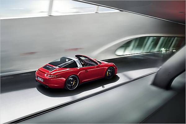 Видео Porsche 911 Targa 4 GTS